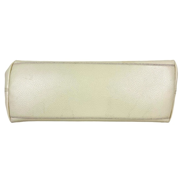 GUCCI MEDIUM SOHO CHAIN SHOULDER BAG IN LIGHT IVORY - Picture 7 of 12